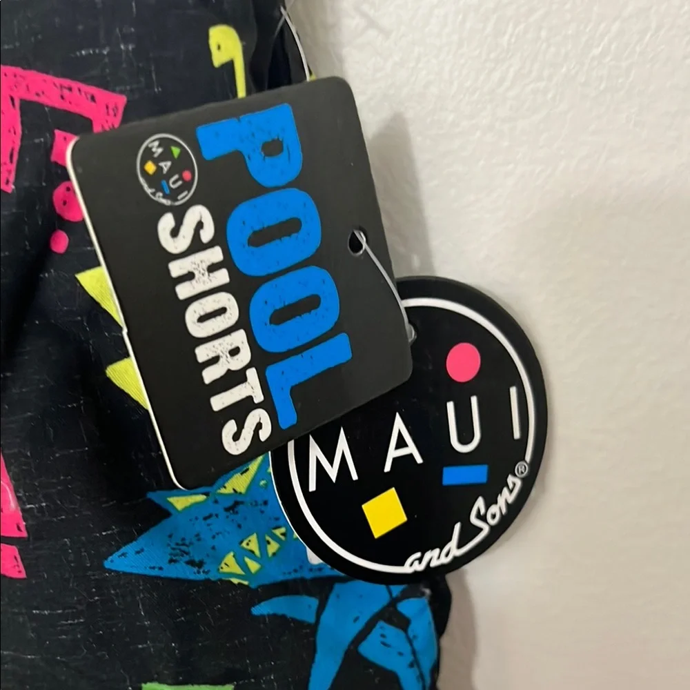 NWT XL Maui and Sons Men's Pool Swim Shorts - Black